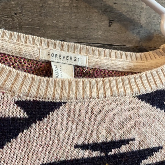 Sweater - Picture 2 of 3